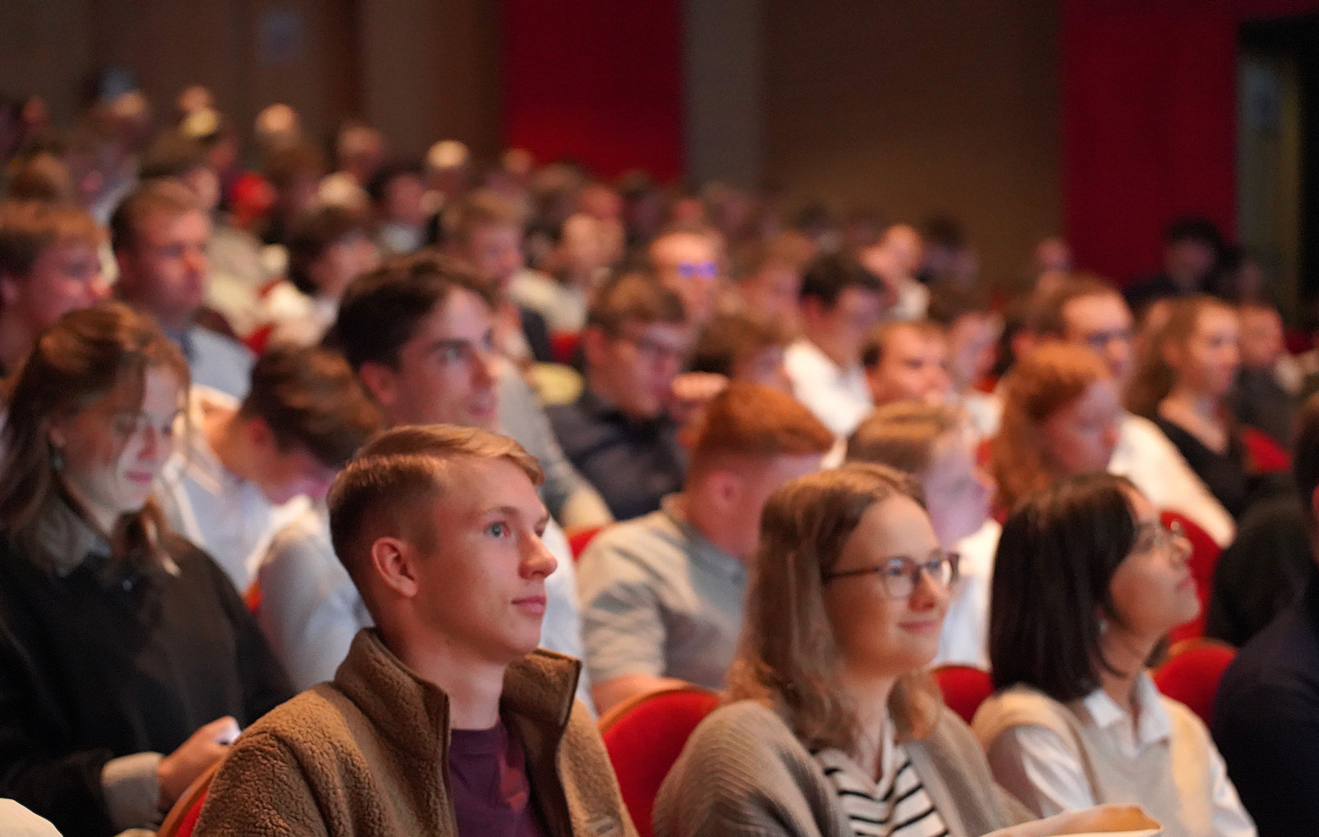 Studierende im Publikum